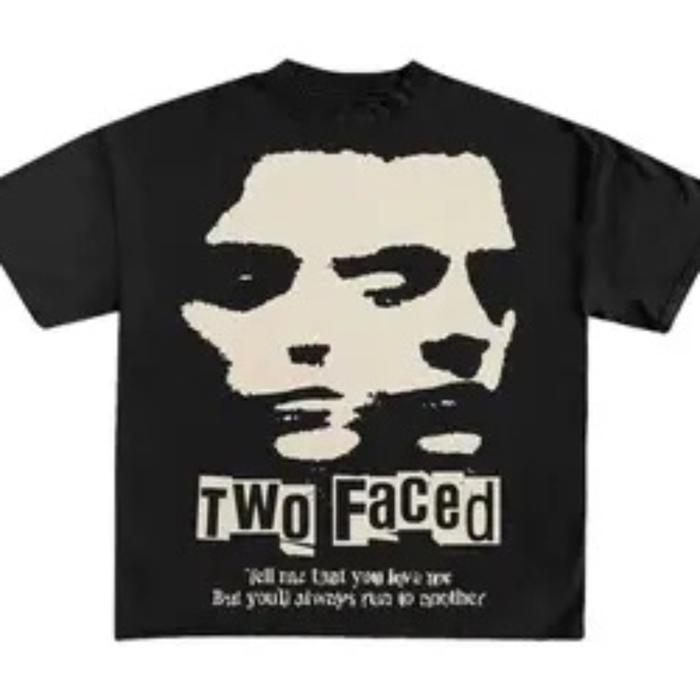 Two faced Printed Short Sleeve Tee size medium